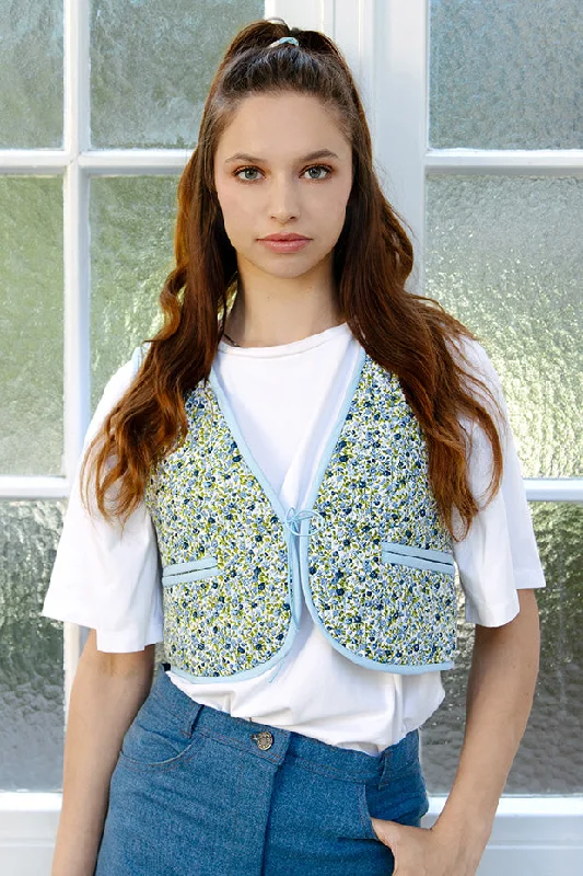Romantic And Fresh JULIANA MARTEJEVS Emily Vest