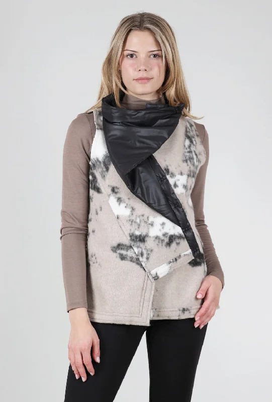 Practical Style Puffer Inset Woolly Vest, Beige