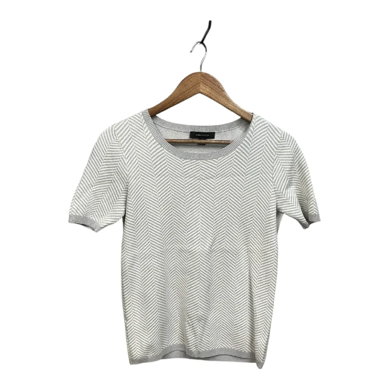 Comfortable Tops Top Short Sleeve By Ann Taylor In Grey & White, Size: S