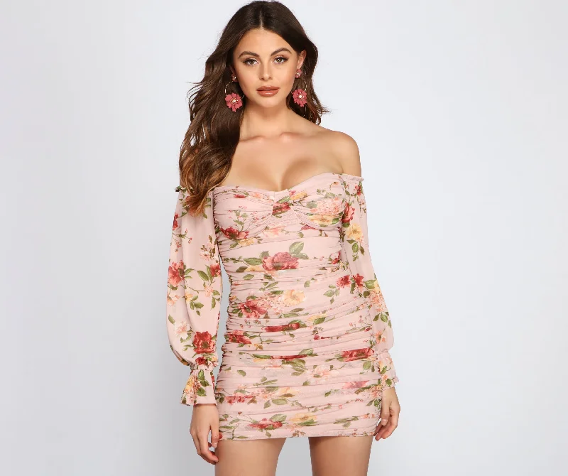 Effortless Looks Total Sweetheart Floral Mini Dress
