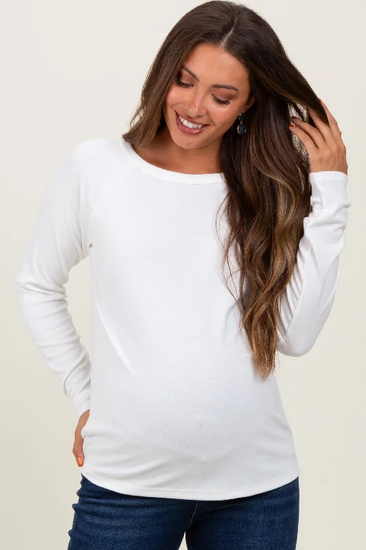 Cozy Outfit White Raglan Long Sleeve Maternity Top